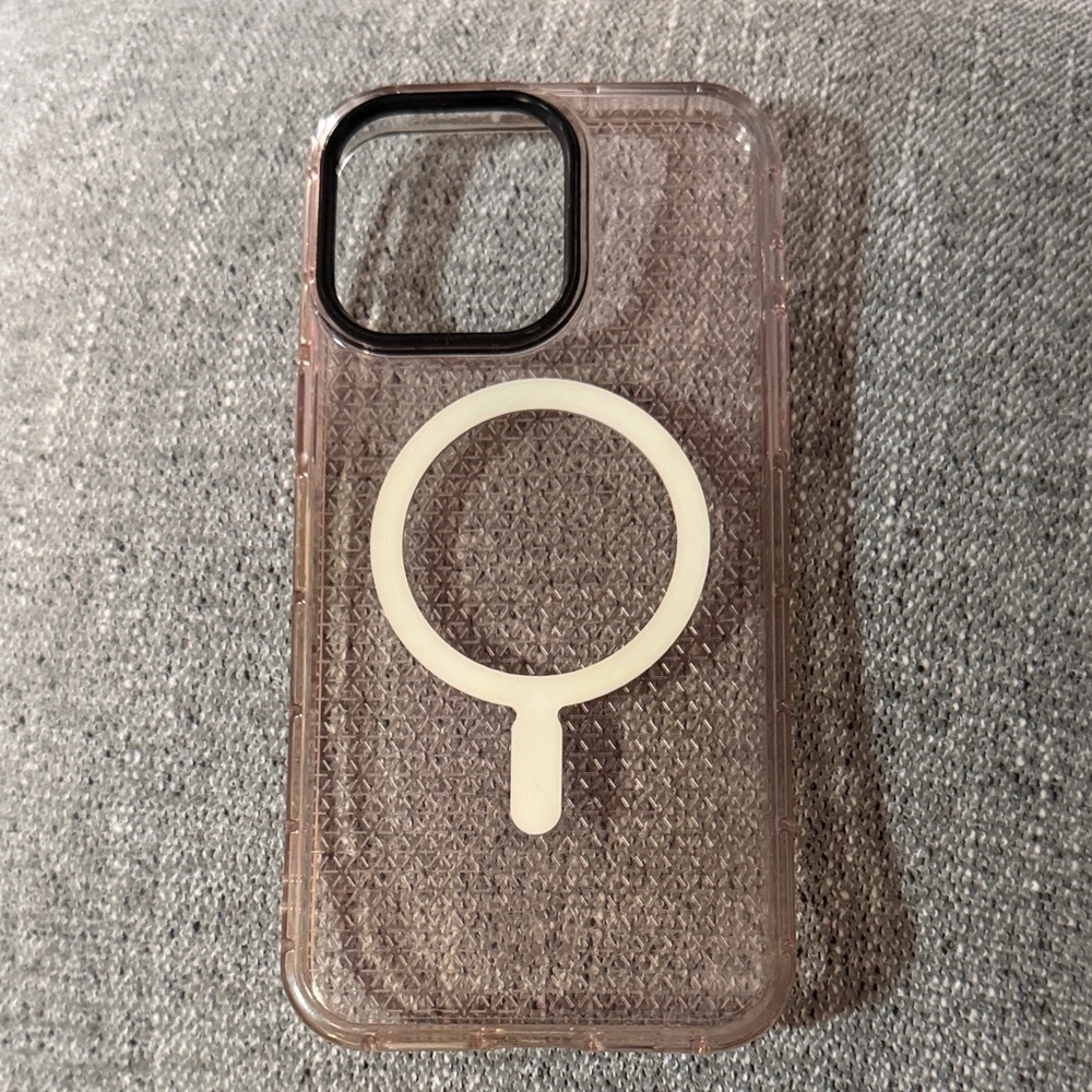 Transparent/Pinkish Phone Case with MagSafe Ring